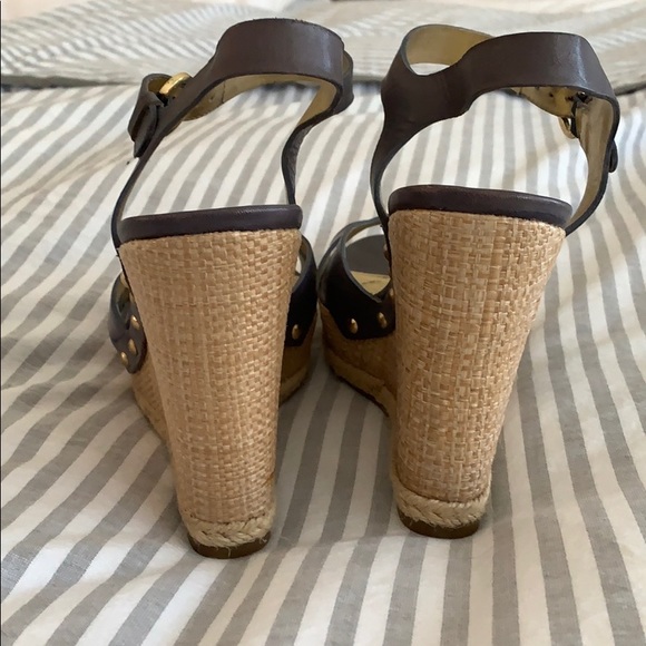 Shoes - Picture 3 of 6